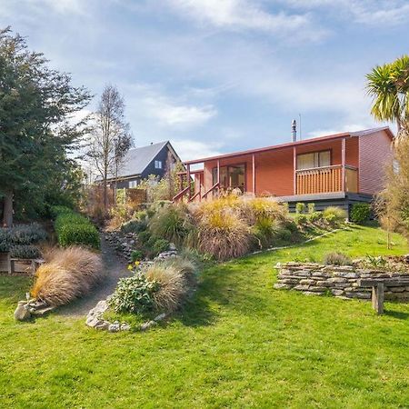 Korimako Ridge - Lake Hawea Holiday Home Екстериор снимка