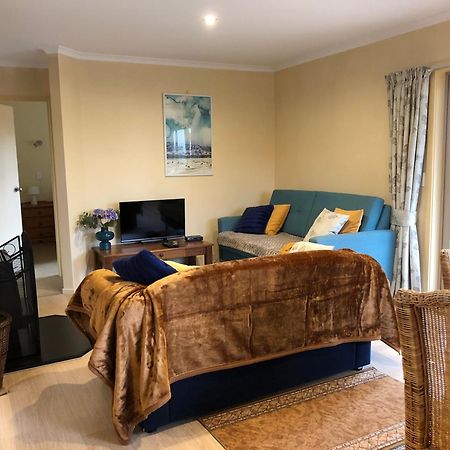Korimako Ridge - Lake Hawea Holiday Home Екстериор снимка