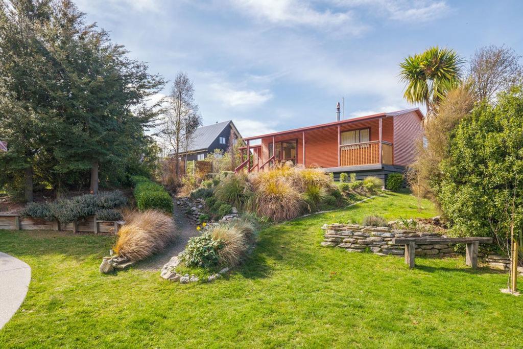 Korimako Ridge - Lake Hawea Holiday Home Екстериор снимка