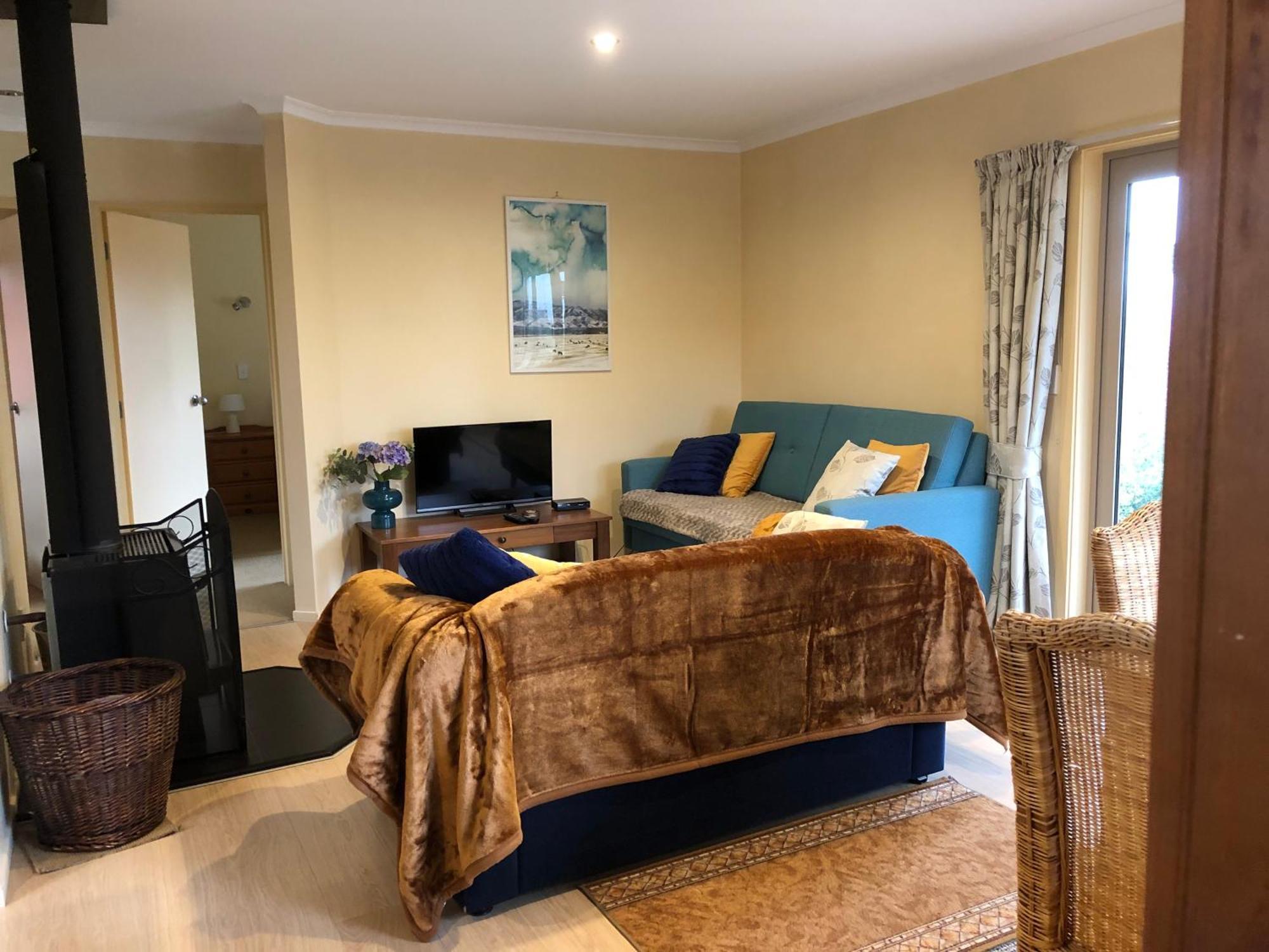 Korimako Ridge - Lake Hawea Holiday Home Екстериор снимка